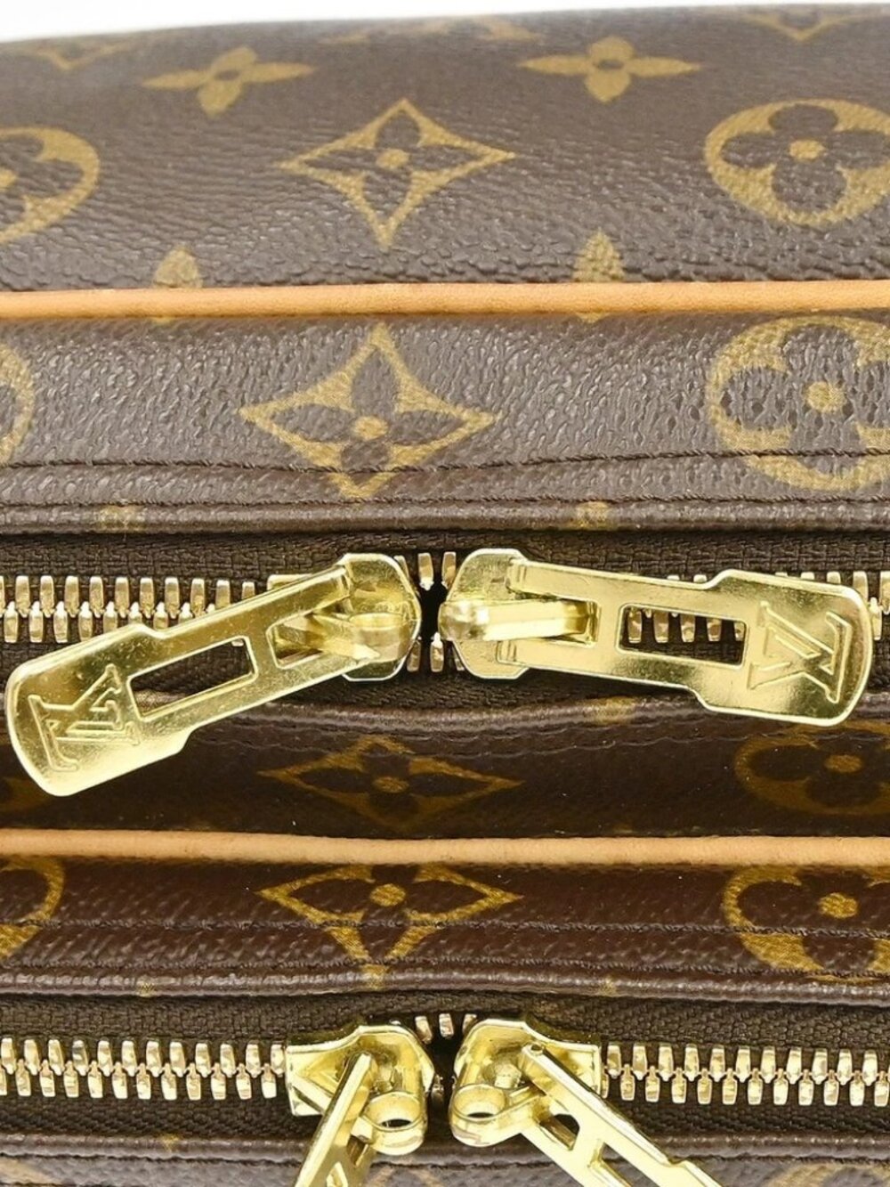 LOUIS VUITTON MONOGRAM REPORTER GM SHOULDER BAG - Picture 9 of 14